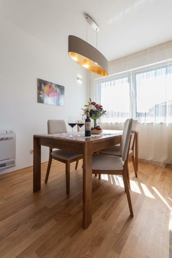 Apartman House Ivan John *